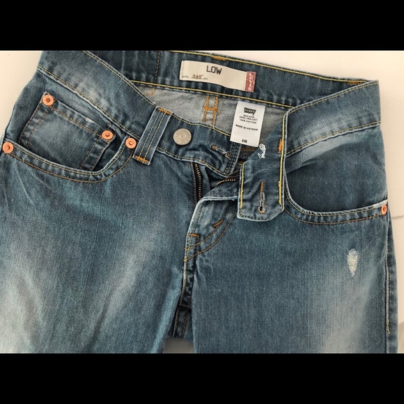 Levi’s Low Rise Boot Cut - Picture 3 of 3